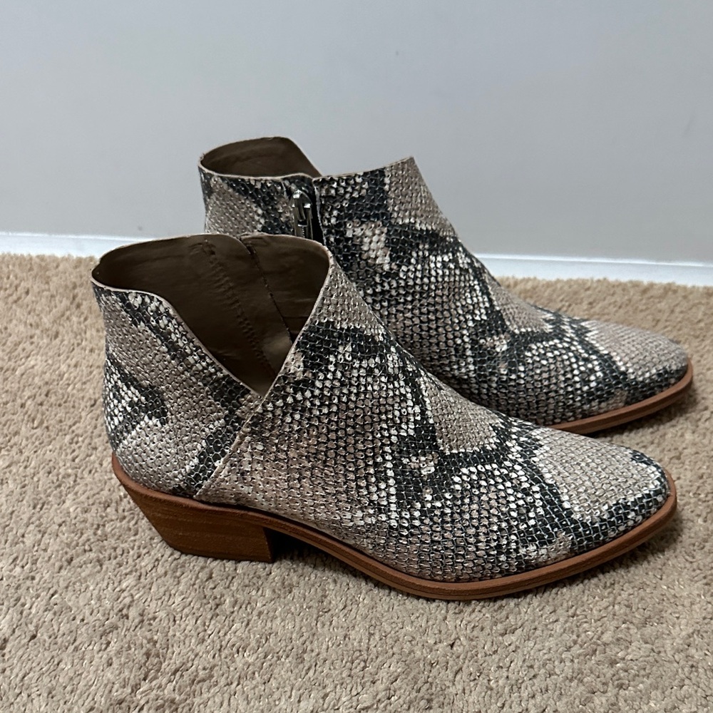 Women's Vince Camuto Snakeskin Ankle Boots - Worn
